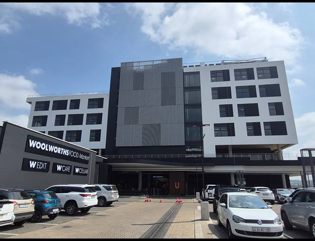 881M² OFFICE TO LET IN GLENADRIENNE EAST